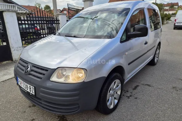 Volkswagen Caddy — polovni automobil