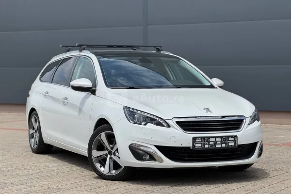 Peugeot 308 — polovni automobil