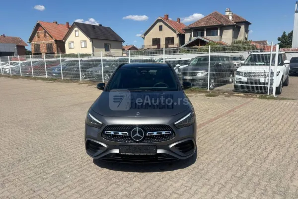 Mercedes Benz GLA 200 — polovni automobil